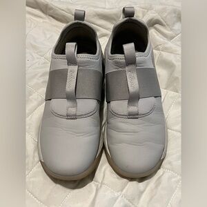 Clove Shoes - SOLO  - Color Fog  - Women size 8